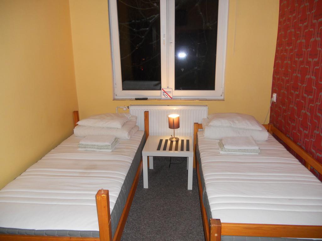 Old Town Hostel Гданск Стая снимка