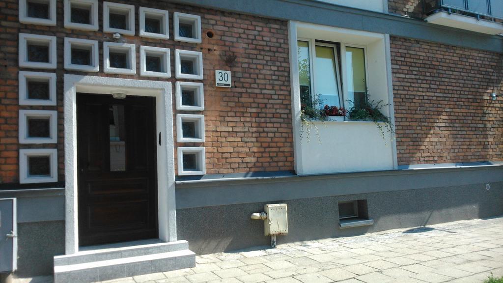 Old Town Hostel Гданск Стая снимка